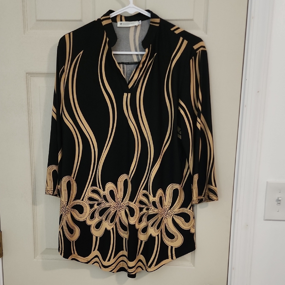Elegant Black and Gold Floral Women's Blouse